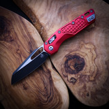 Microtech MSI Black Blade Standard Red Aluminum Frag Microtech MSI Black Blade Standard Red Aluminum Frag