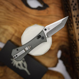 AUXILIARY MANUFACTURING COFFIN TANTO CROSSBAR FOLDER GREY G10