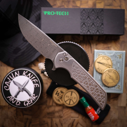 Protech Knives 2024 Mordax Custom 003 Vegas Forge Sharktooth Damascus 2024-MORDAX-CUSTOM-003-U Protech Knives 2024 Mordax Custom 003 Vegas Forge Sharktooth Damascus 2024-MORDAX-CUSTOM-003-U
