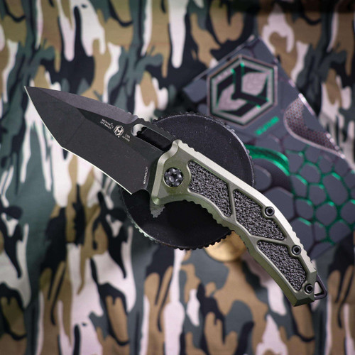 HERETIC KNIVES MEDUSA MANUAL TANTO EDGE STANDARD BLUE CHASSIS WITH TACTICAL HARDWARE H009-6A-BLU