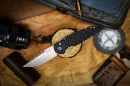 Protech Knives TR-3 Tactical Response 3 Auto Black fishscale texture stonewash Magnacut 01 TR-3X1SWMC