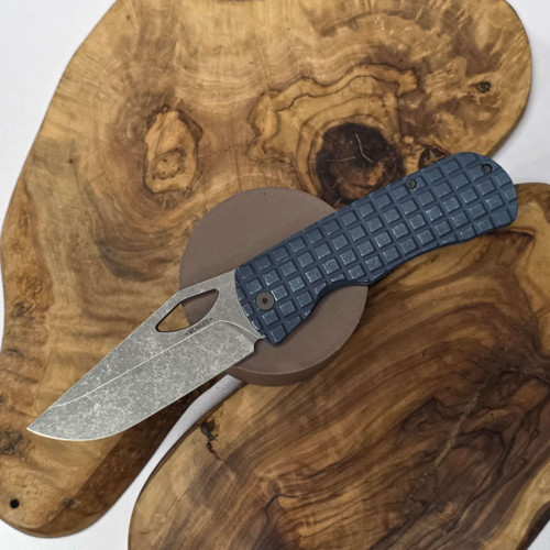 MCNEES KNIVES 3.75 DIXON FRAG BLUE, STONEWASHED HARDWARE, STONEWASHED BLADE SIMS1T2373