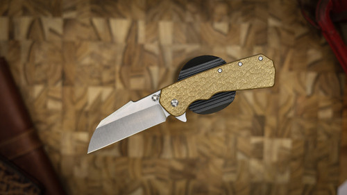 ATTN 2 DETAIL DELTA LINERLOCK STONEWASH SATIN MAGNACUT, SHEEPSFOOT HARPOON, HAMMERED BRASS, BRONZE ANNO TI LINERS