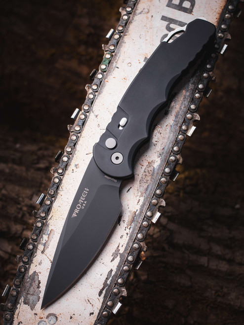 ProTech Knives Tactical Response 4, Black Handle, DLC Black MagnaMax Blade T4103 MM