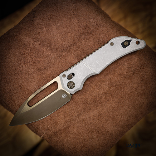 Heretic Knives Koschei - Bronze Blade Battleworn Chassis & Hardware, Premium Magnacut Steel