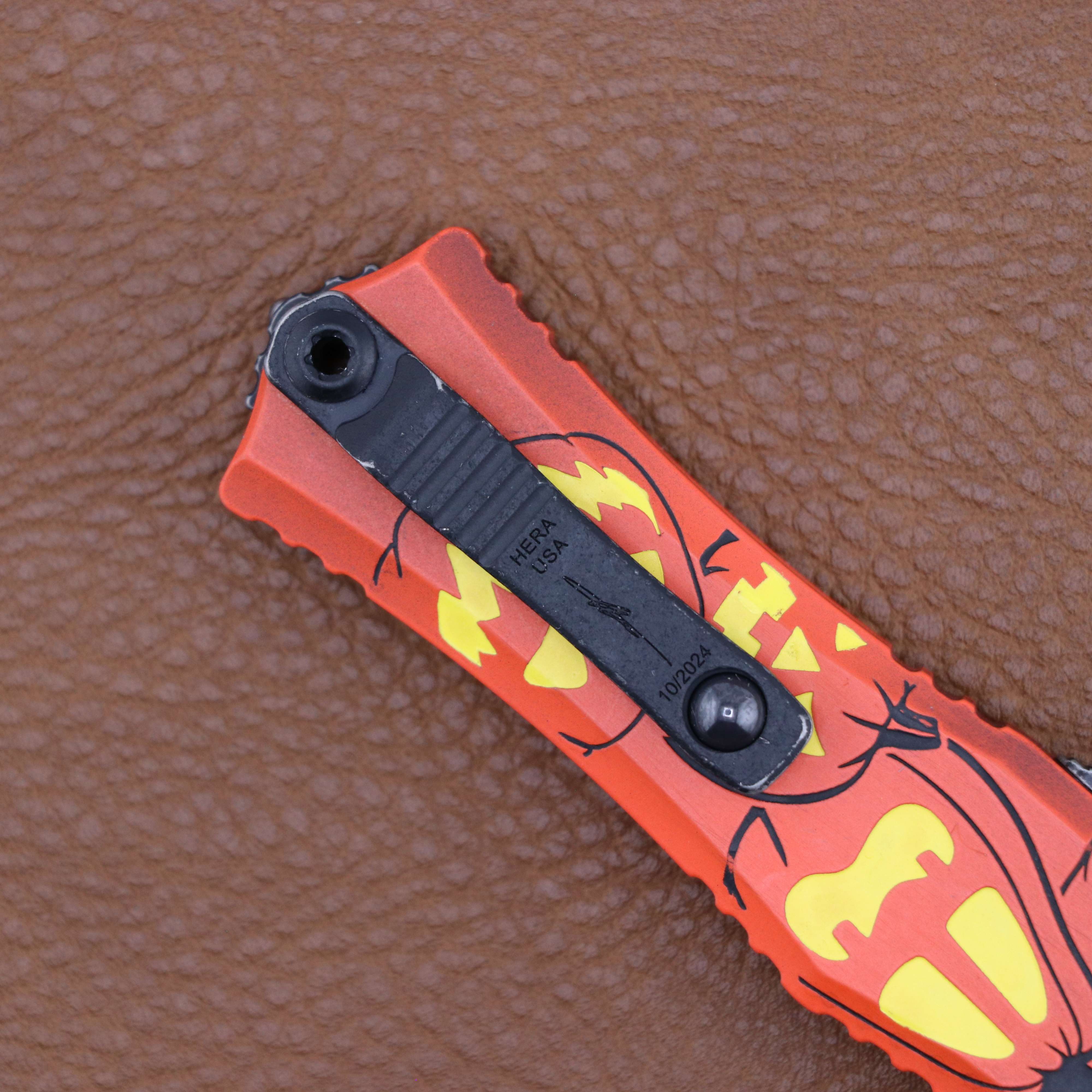 Microtech Hera II Mini Jack-O'-Lantern Knife | Double Edge