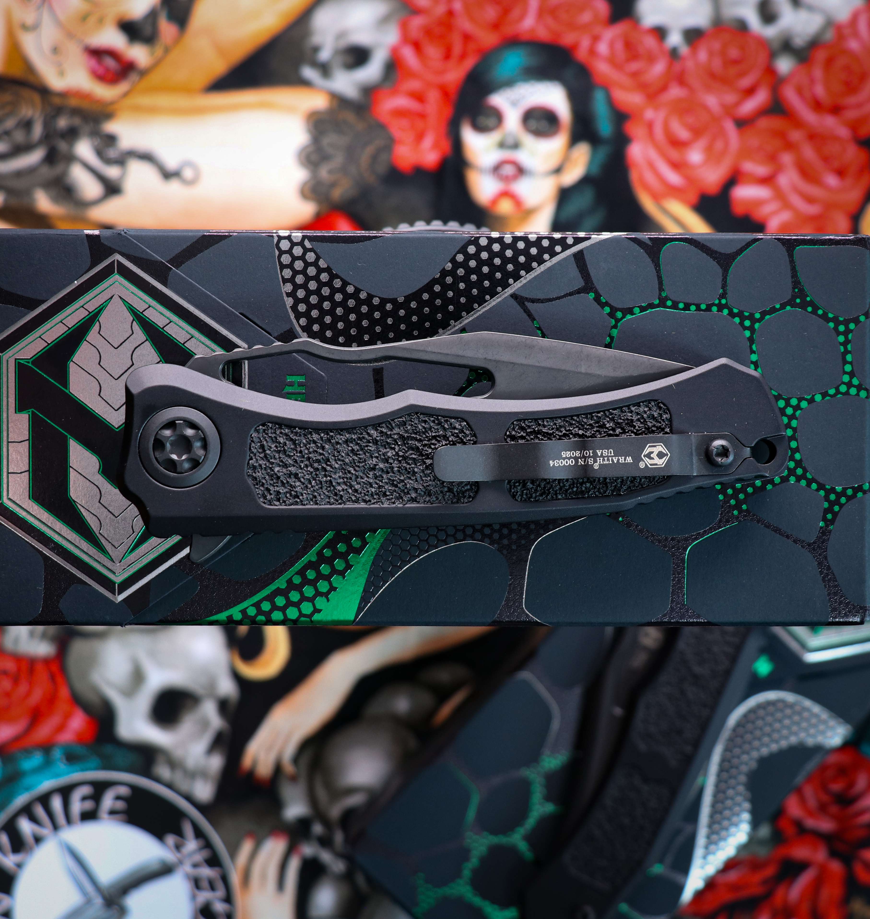Heretic Knives Wraith V4 Manual Black DLC Clip Point