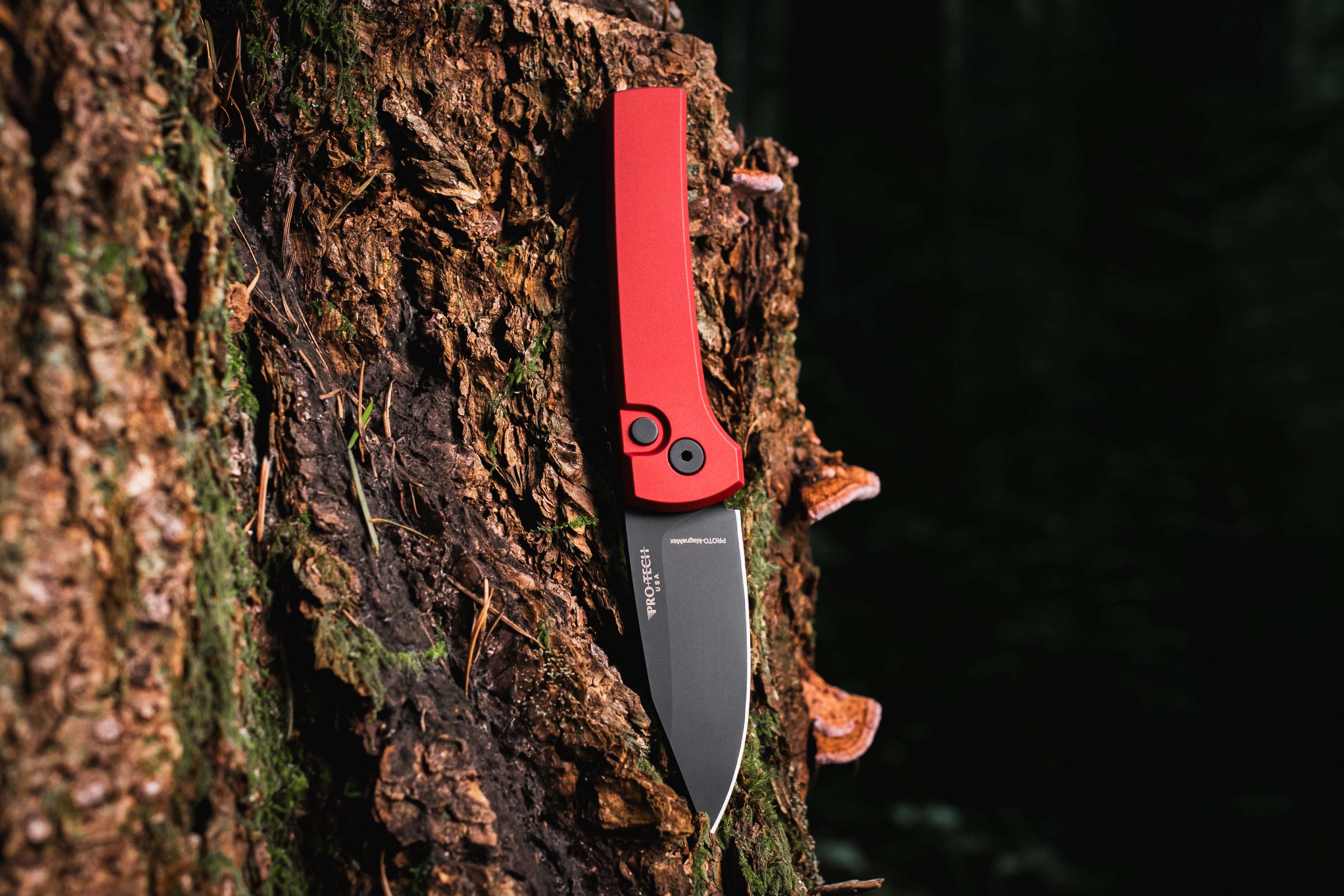 ProTech Knives Chavez Scapegoat Auto - Red Aluminum Handle, DLC