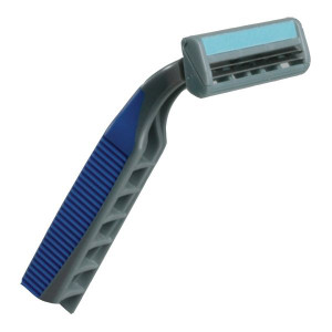 Club Classic Premium Twin Blade w/ Rubber Grip & Lube Strip Club Classic Premium Twin Blade w/ Rubber Grip & Lube Strip
