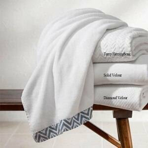 Aura Bath Sheet 40x70 White w/ Grey End Hem (27 lbs.)(1dz) Aura Bath Sheet 40x70 White w/ Grey End Hem (27 lbs.)(1dz)