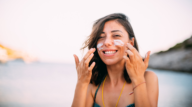 Bulk Sunscreen for Facilities: How to Protect Your Guest and Your Budget