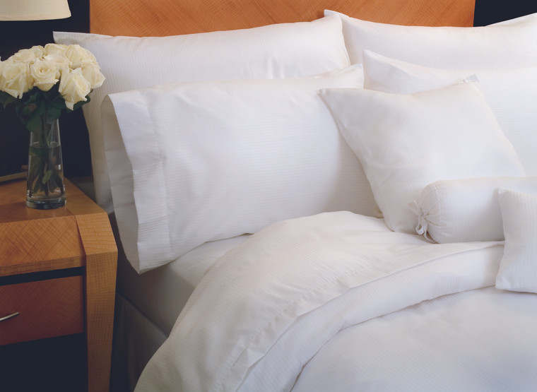 Magnificence Twin XL 39 x 80 Fitted Sheet - White (2dz/cs)