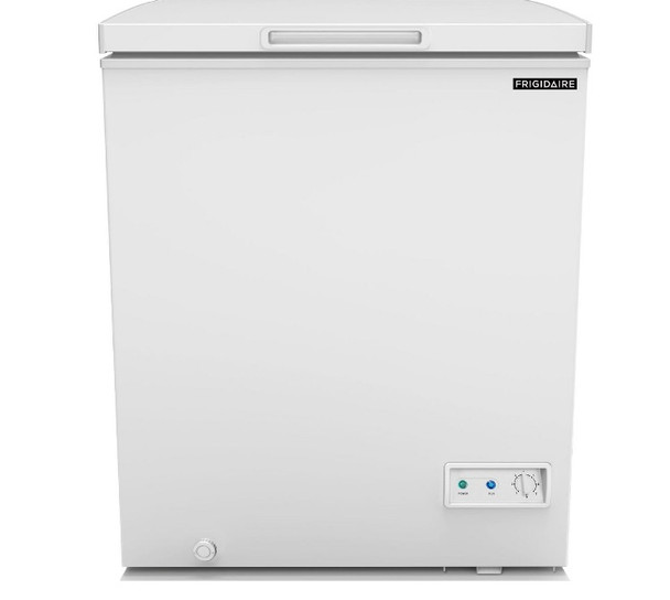 Fridgidaire 5.0 cu. Ft chest freezer