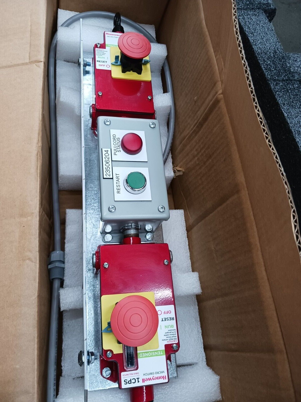 Interrupteur De Sécurité à Câble-tirage Honeywell 1CPSA2-F03 - Micro-commutateur 1-15A, Rouge