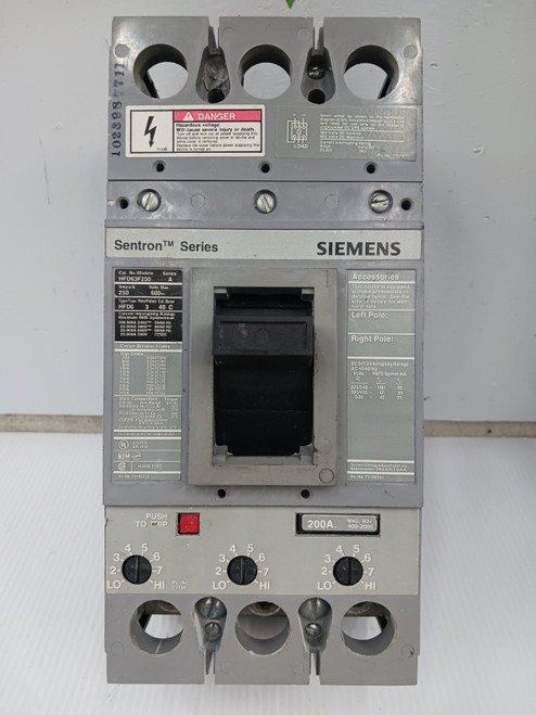 Siemens Sentron 200 Amp Circuit Breaker 3 Pole 600 VAC HFD63F250 w/ 200 Amp Trip Siemens Sentron 200 Amp Circuit Breaker 3 Pole 600 VAC HFD63F250 w/ 200 Amp Trip