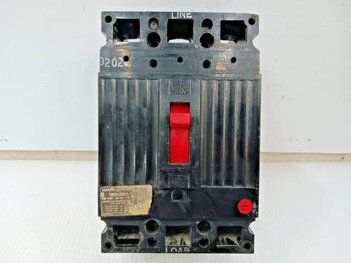 GE General Electric 15 Amp Circuit Breaker 3 Pole 600 VAC 25kA THED136015 (Flaw)