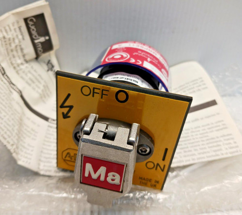 New Allen Bradley Guardmaster 440T-MRPSE11-MA Single Key Rotary Switch *no key