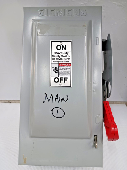 Siemens 30 Amp Fusible Heavy Duty Safety Switch 3 Pole 600 VAC / 250 VDC HF361 Siemens 30 Amp Fusible Heavy Duty Safety Switch 3 Pole 600 VAC / 250 VDC HF361