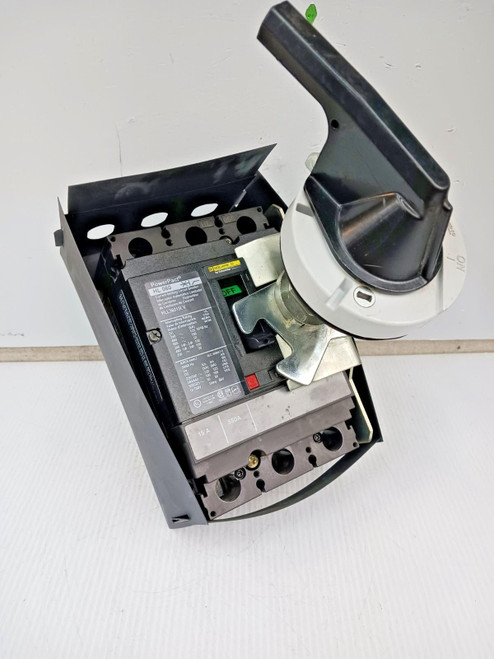 Square D PowerPact 15 Amp Circuit Breaker W/ Handle Mechanism 3P 600V HLL36015LV