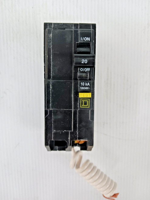 New Square D 20 Amp Bolt-On GFCI Circuit Breaker 2 Pole 120/240 VAC QOB220GFI New Square D 20 Amp Bolt-On GFCI Circuit Breaker 2 Pole 120/240 VAC QOB220GFI