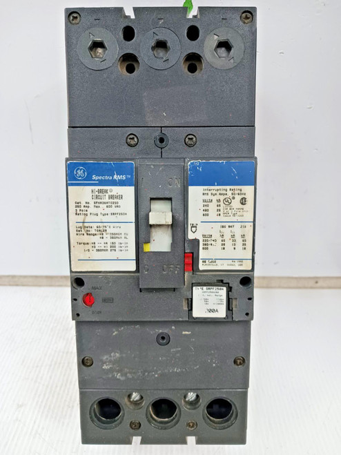 GE 250 Amp Hi-Break Circuit Breaker 3P 600V SFHA36AT0250 W/ 200 Amp Plug *Flaw* GE 250 Amp Hi-Break Circuit Breaker 3P 600V SFHA36AT0250 W/ 200 Amp Plug *Flaw*