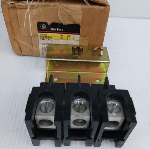 New GE 567B837G1 THQL TQAL 3 Pole Stab Base