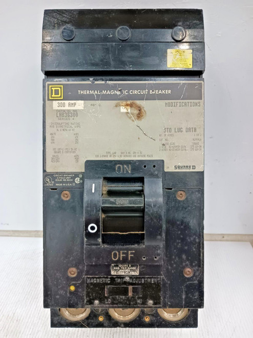 Square D 300 Amp Thermal-Magnetic Circuit Breaker 3 Pole 600 VAC LHB36300 (Flaw)
