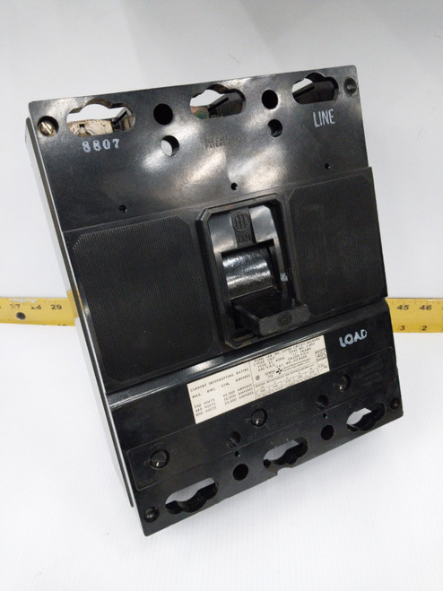 Gould / I-T-E 400 Amp Circuit Breaker 600 VAC 3 Pole  JJ3-B400