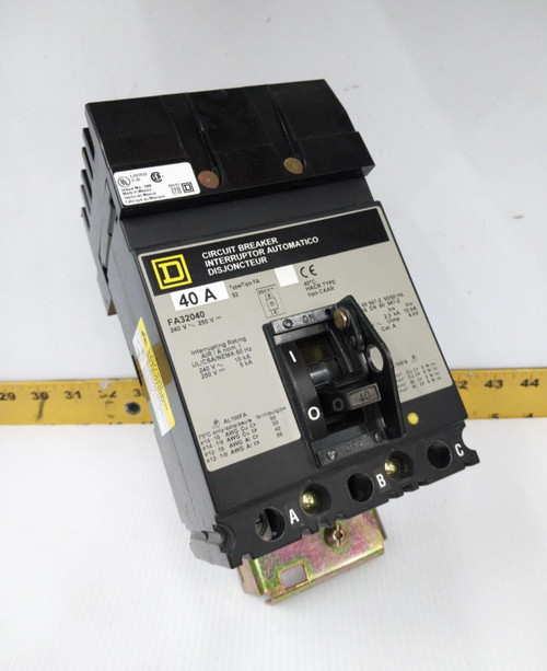 Square D 40 Amp I-Line Circuit Breaker 240 VAC / 250 VDC 3 Pole  FA32040