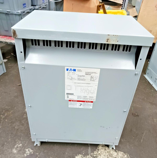 Eaton 30 Kva Transformer 480 ▲HV 208Y/120 LV Wye V48M28T30EE