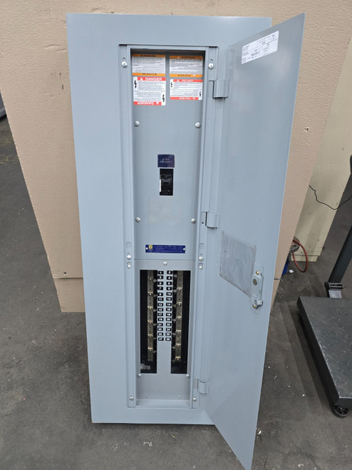 Square D 200 Amp Main Breaker Panelboard 208Y/120V 240/120▲ 3Ø NQOD442M225CU