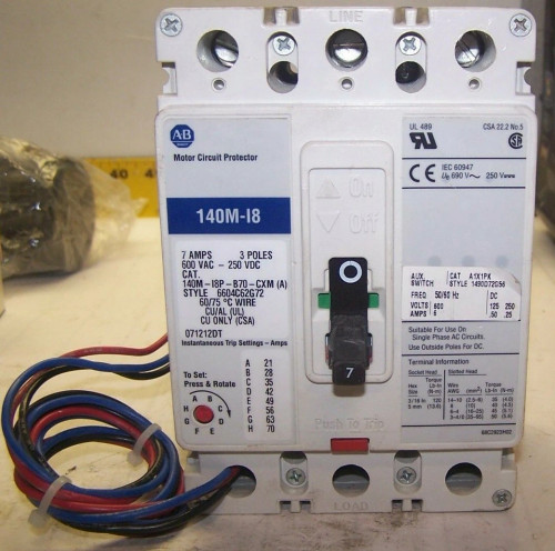 ALLEN BRADLEY 140M-I8P-B70-CXM CIRCUIT BREAKER 7 AMP 600 VAC 3P W/ AUXILIARY