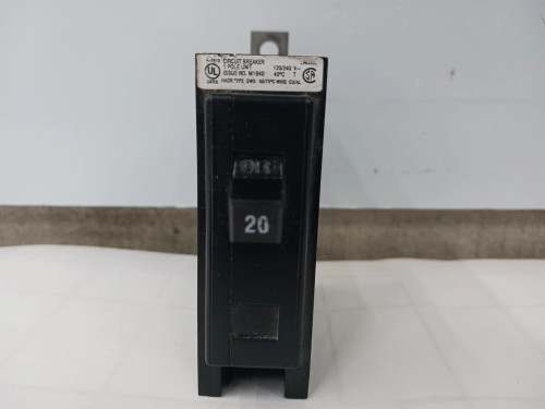 CUTLER HAMMER 20 AMP CIRCUIT BREAKER 1 POLE 120/240 VAC QBHW1020
