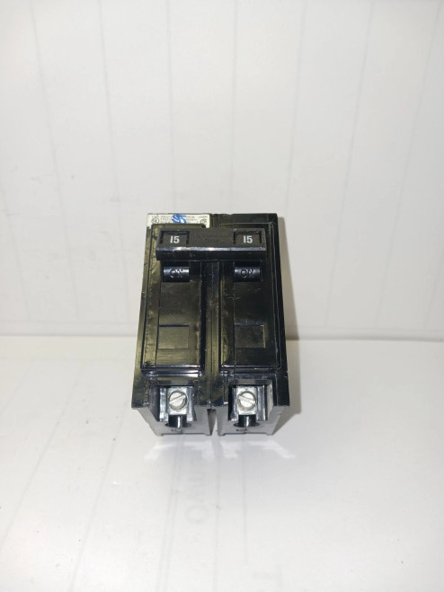 CUTLER HAMER 15 AMP CIRCUIT BREAKER 2 POLE 120/240 VAC QUICKLAG BA215