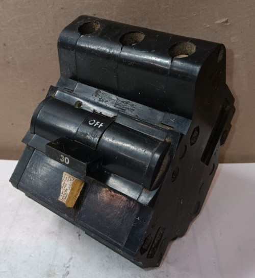 FPE NA3P30 30 AMP STAB LOK CIRCUIT BREAKER 3 POLE 240 VAC NA330