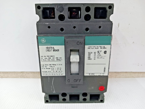GE 15 Amp Industrial Circuit Breaker 3 Pole 600 VAC / 250 VDC 14kA TED136015