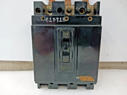 GE 30 AMP CIRCUIT BREAKER 3 POLE 240 VAC TE32030