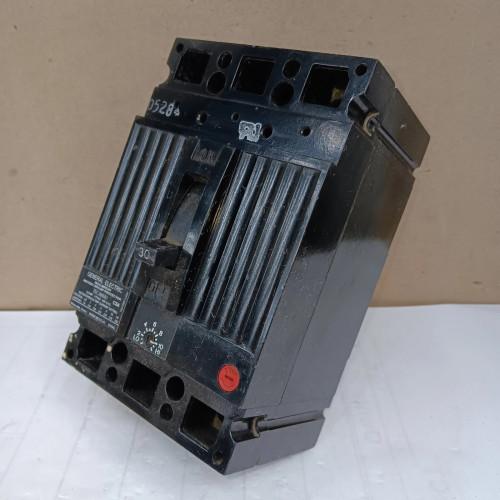 GE 30 AMP MOTOR CIRCUIT PROTECTOR 3 POLE 600 VAC TEC36030