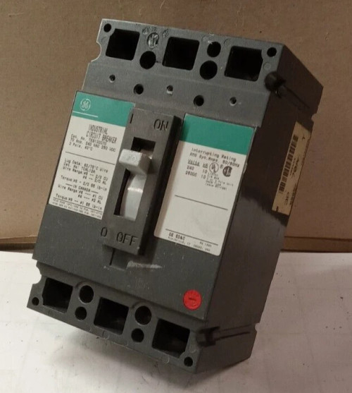 GE GENERAL ELECTRIC 70 AMP CIRCUIT BREAKER 3 POLE 240 VAC 250 VDC TEB132070