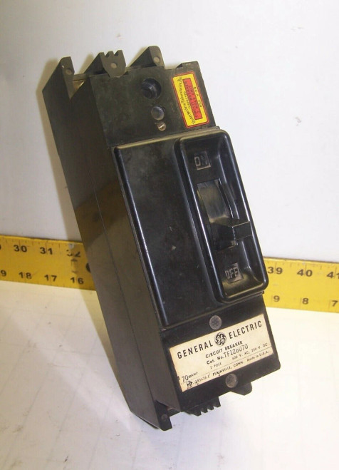 GE 70 AMP CIRCUIT BREAKER 600 VAC / 250 VDC 2 POLE TF126070
