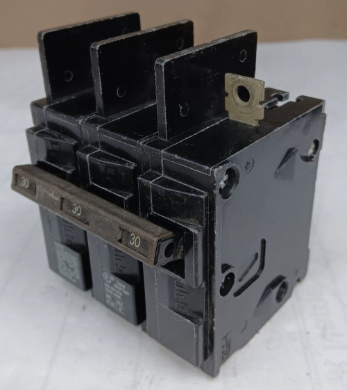 I-T-E ITE BQ3B030 30 AMP BOLT-ON CIRCUIT BREAKER 3 POLE 240 VAC