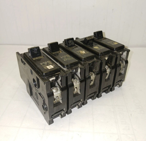 I-T-E 20 AMP CIRCUIT BREAKER 120/240 VAC BQ1B020