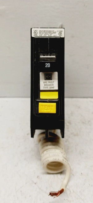 NEW EATON QBAF1020 20 AMP BOLT-ON CIRCUIT BREAKER 1P 12O VAC 10 KAIC