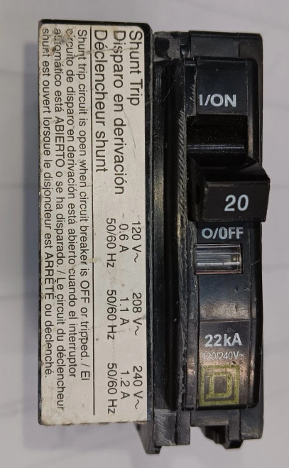 NEW SQUARE D 20 AMP BOLT-ON CIRCUIT BREAKER W/ SHUNT 1P 240V 22kA QOB120VH1021