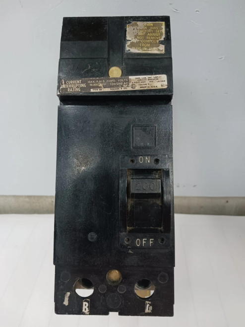 SQUARE D 200 AMP CIRCUIT BREAKER 2 POLE 120/240 VAC Q221200BC