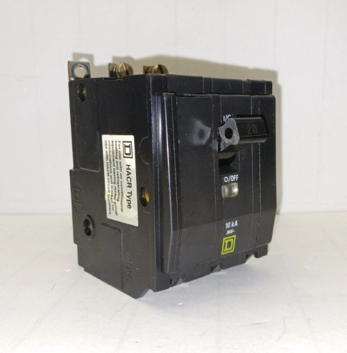SQUARE D 20 AMP BOLT-ON CIRCUIT BREAKER 240 VAC 3 POLE 10 kA QOB320