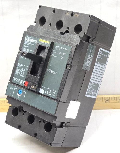 Square D Powerpact 225 Amp Circuit Breaker 600 VAC 3 Pole 65 kA JGP36225YE