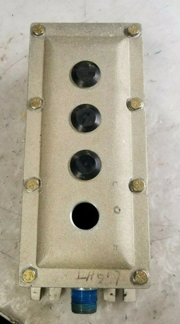 JM CANTY HYL-80-1CT-EXP HAZARDOUS LOCATION PUSHBUTTON ENCLOSURE 4 HOLE THREADED