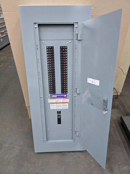 New Square D 100 Amp Main Breaker NQOD Panelboard 208Y120 VAC 3Ø 42 Circuit