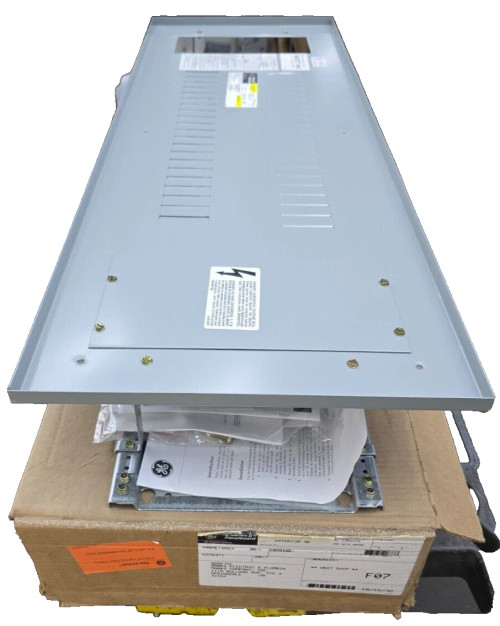 New GE 225 Amp Panelboard Interior 480Y/277 VAC 3Ø 4 Wire 42 Circuit AEU3422RCX
